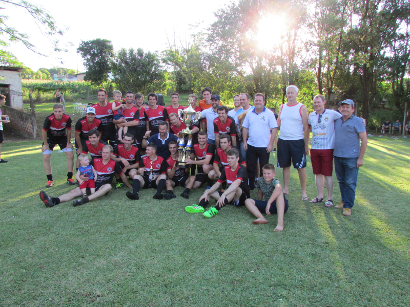 Equipe Beija-flor de Linha Ilha conquista 1º Campeonato Intermunicipal de Futebol de Várzea
